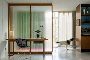The Frost House Interiors Preservation Modernism Indiana Usa Dezeen 2364 Col 0