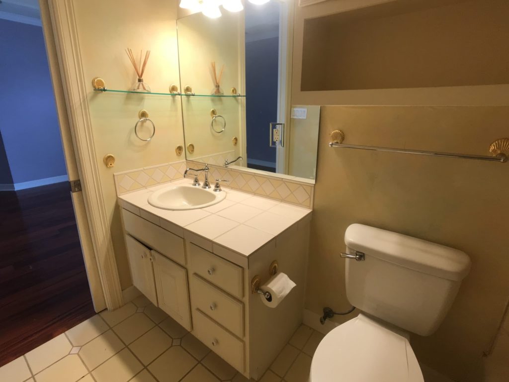 Joys Bathroom Vanity Before Cuestaverde